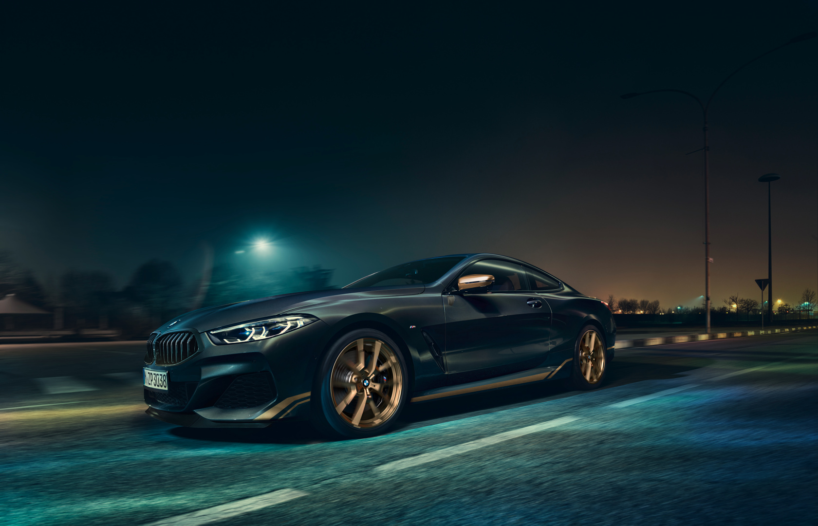 無懼主流評價的黑金魅力bmw 8 Series Golden Thunder Edition 試車頻道tcar