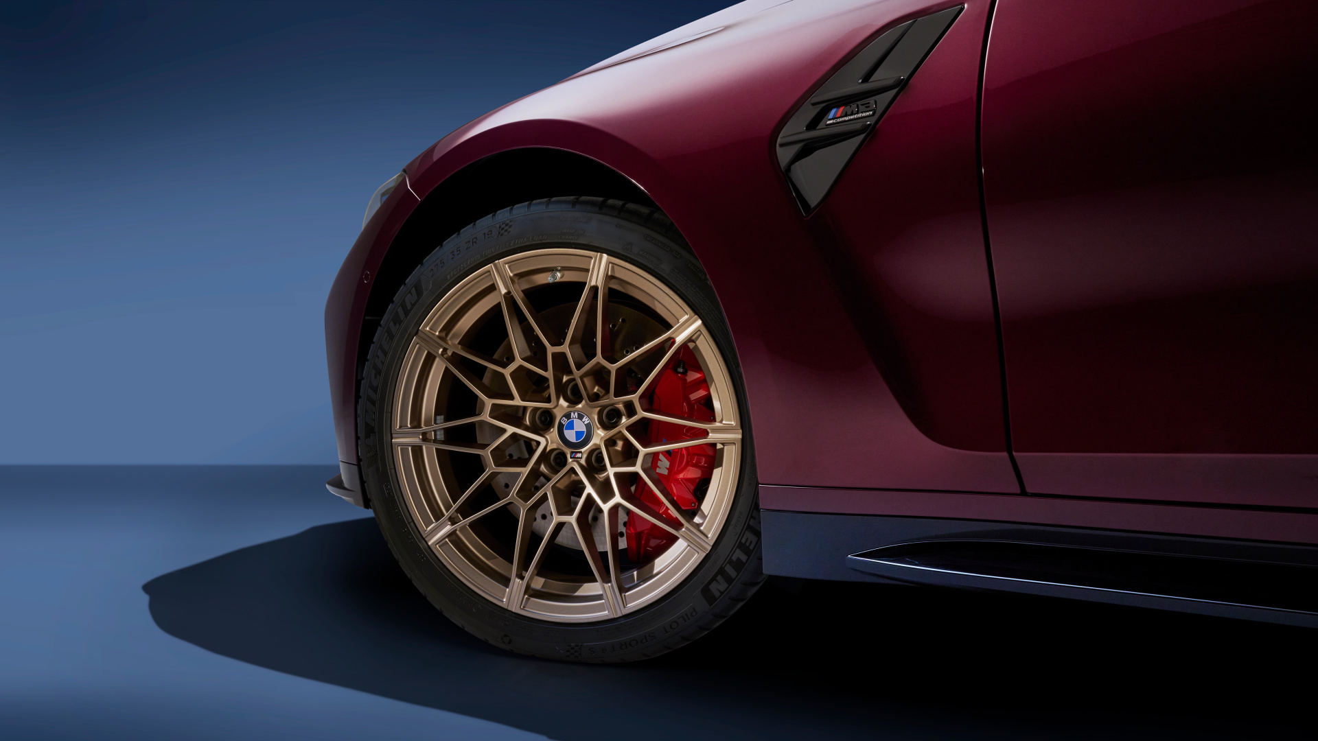 SMALL_P90636811_highRes_bmw-m3-edition-40-ye