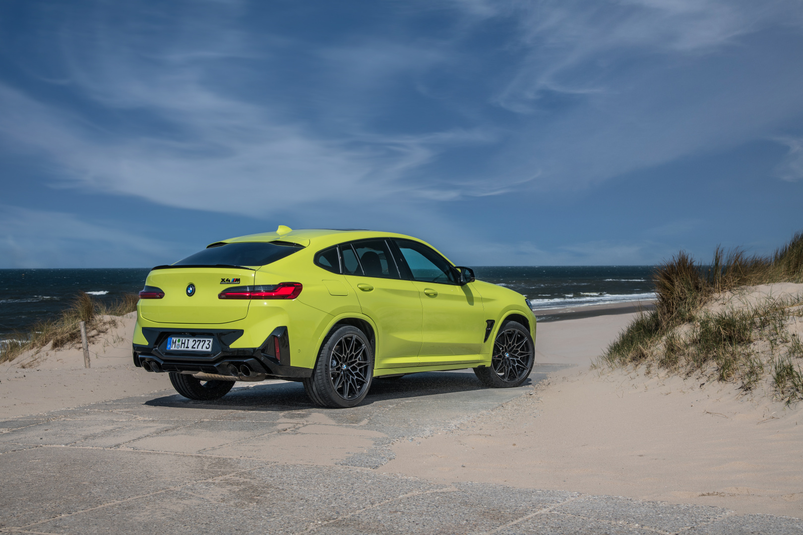 SMALL_P90423944_highRes_the-new-bmw-x4-m-com