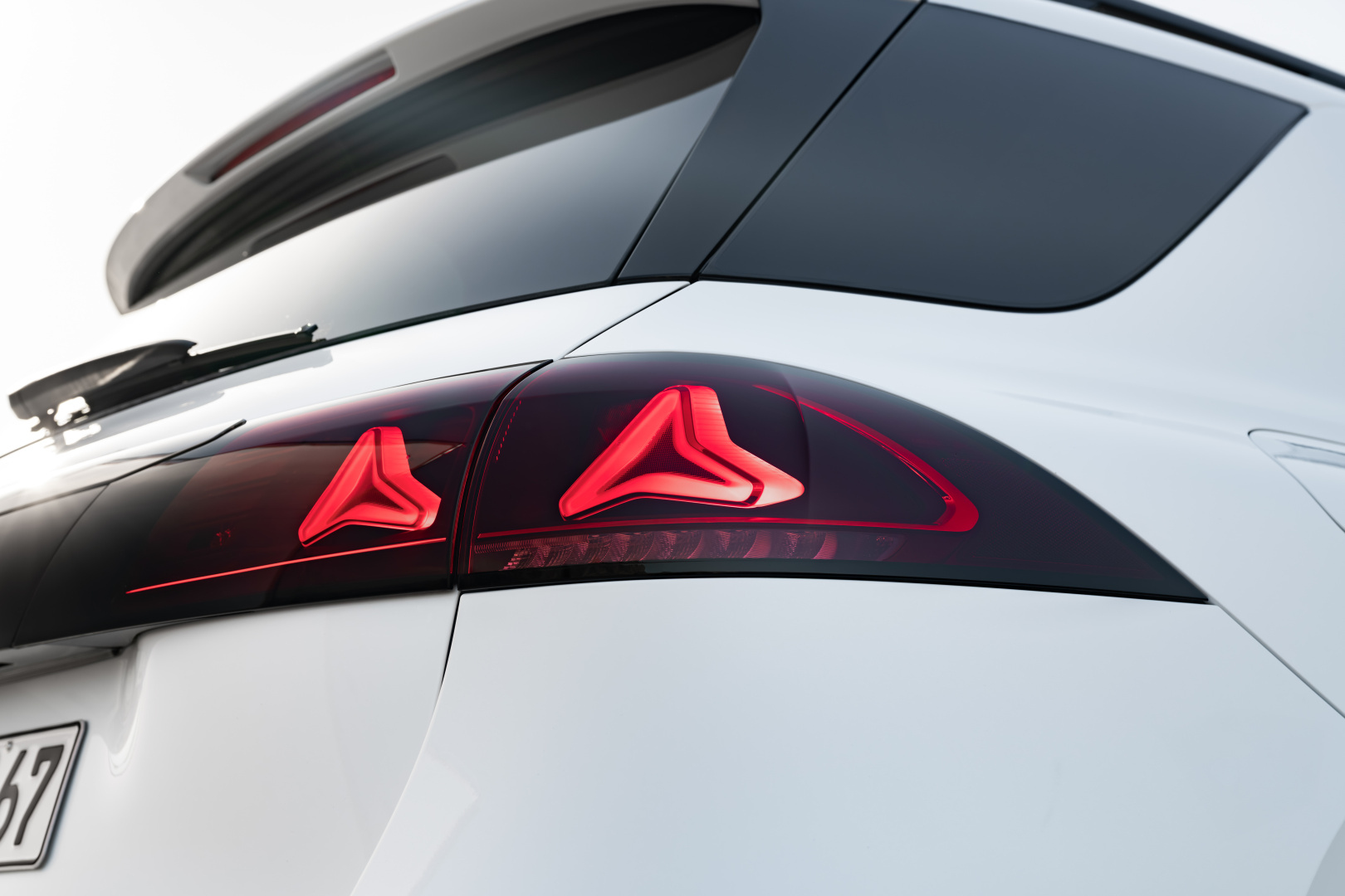 SMALL_50408-pre-media-26c0029-016