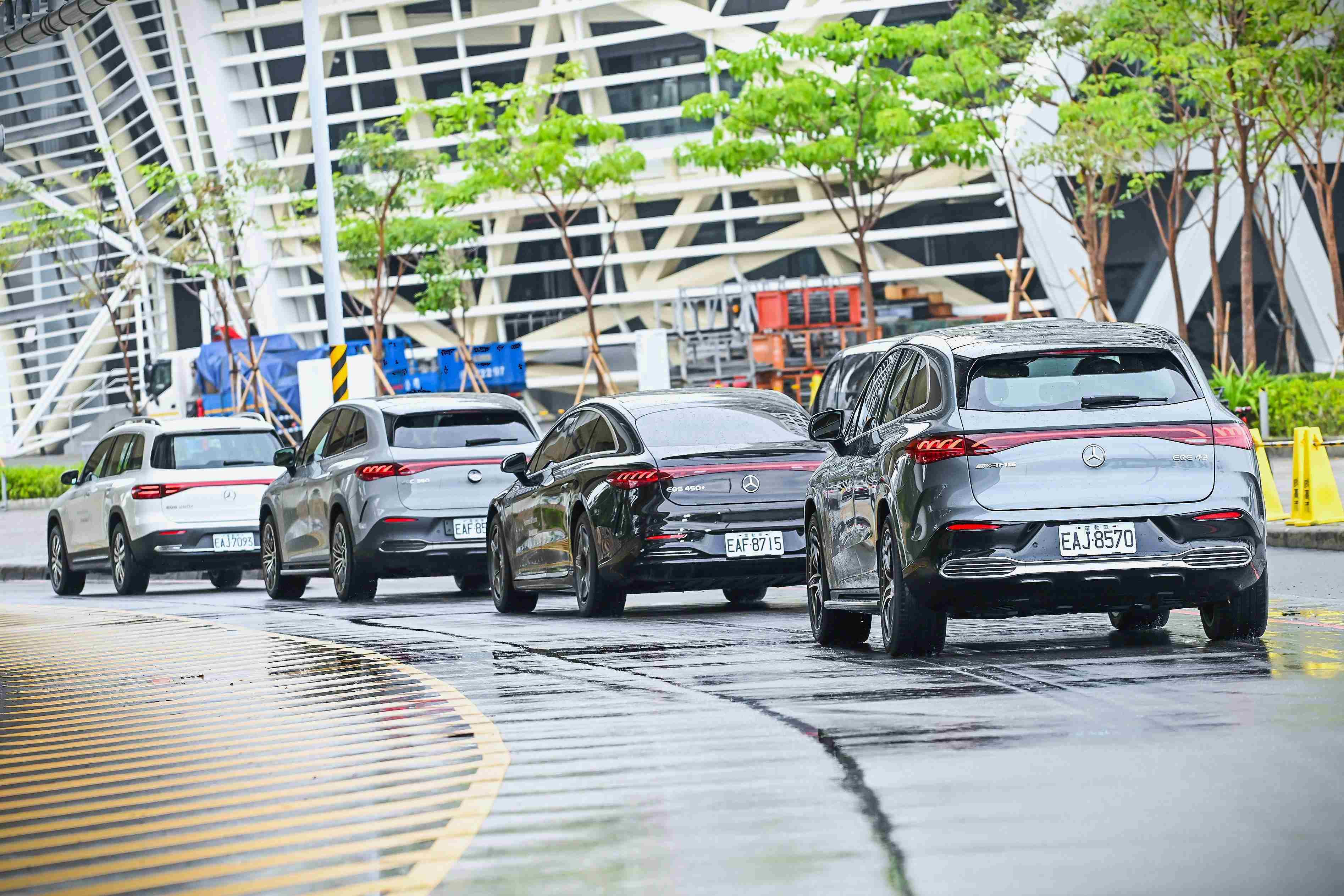 圖8、超過十款車輛的帶隊試駕體驗，由專業教練全程引導