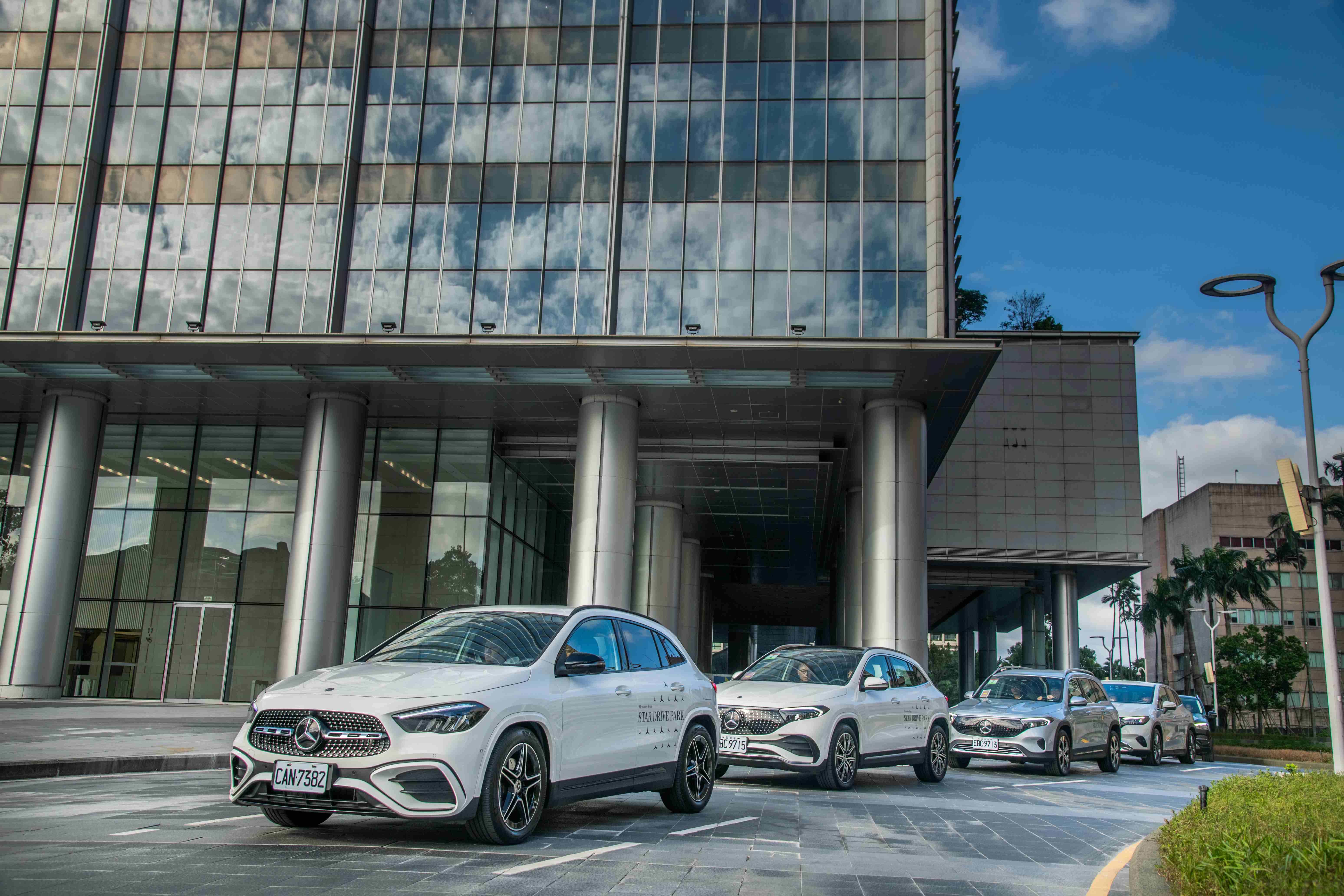 圖6、高雄站星動樂園也規劃了多款熱門車型的帶隊試駕體驗