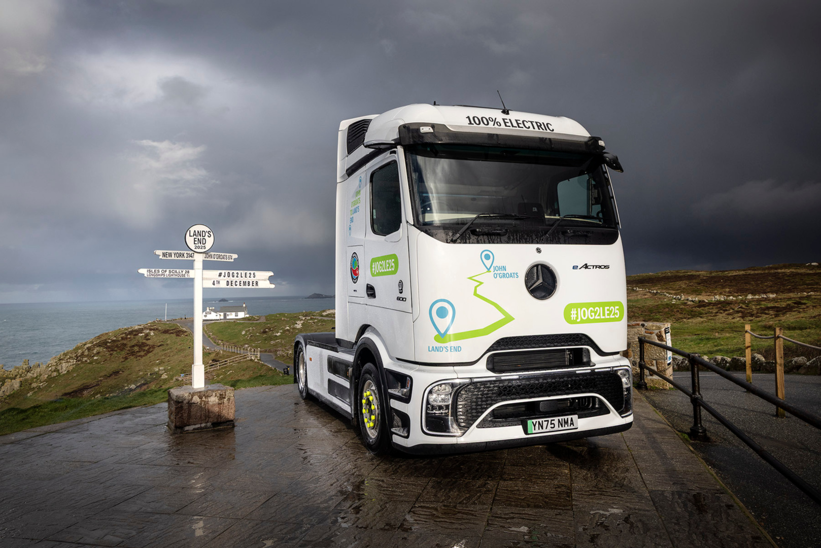 SMALL_CGE25187-sm-276