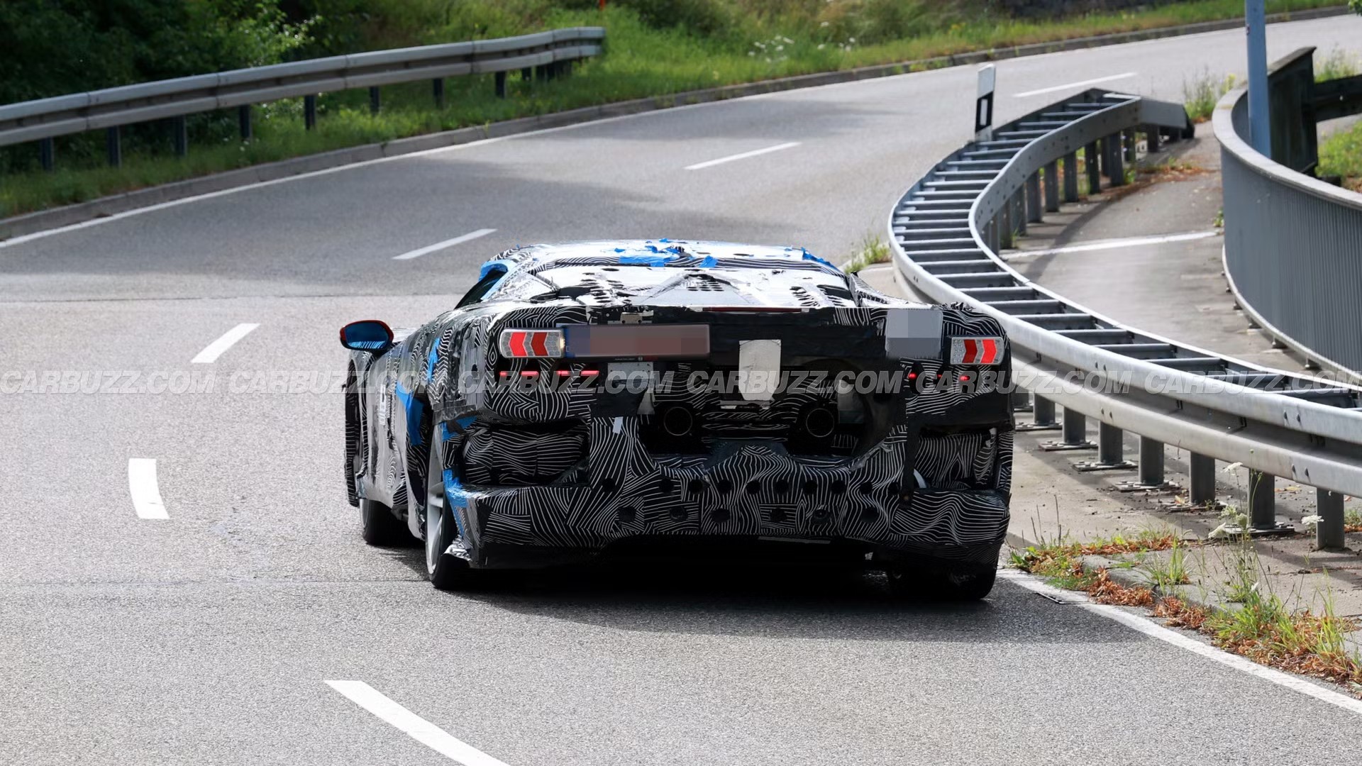 ferrari-sf90-m-prototype-spy-shot-5