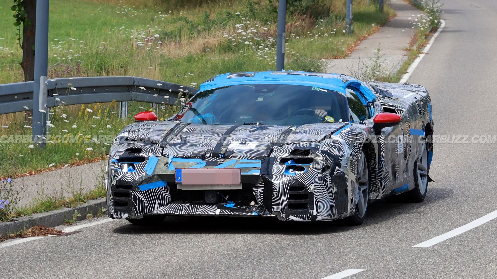 ferrari-sf90-m-prototype-spy-shot-6