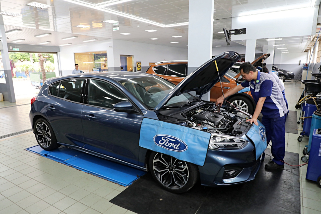 SMALL_【圖四】Ford車主於活動期間回廠可享免費車輛現況檢查，並獲得最適當的保修建議