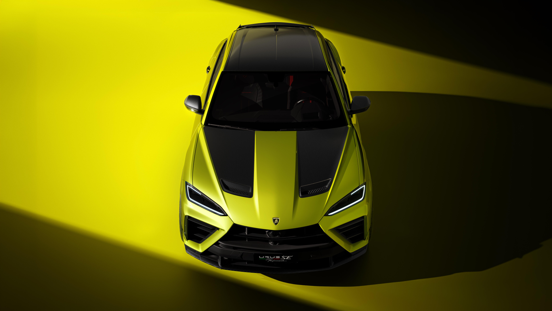 SMALL_671446