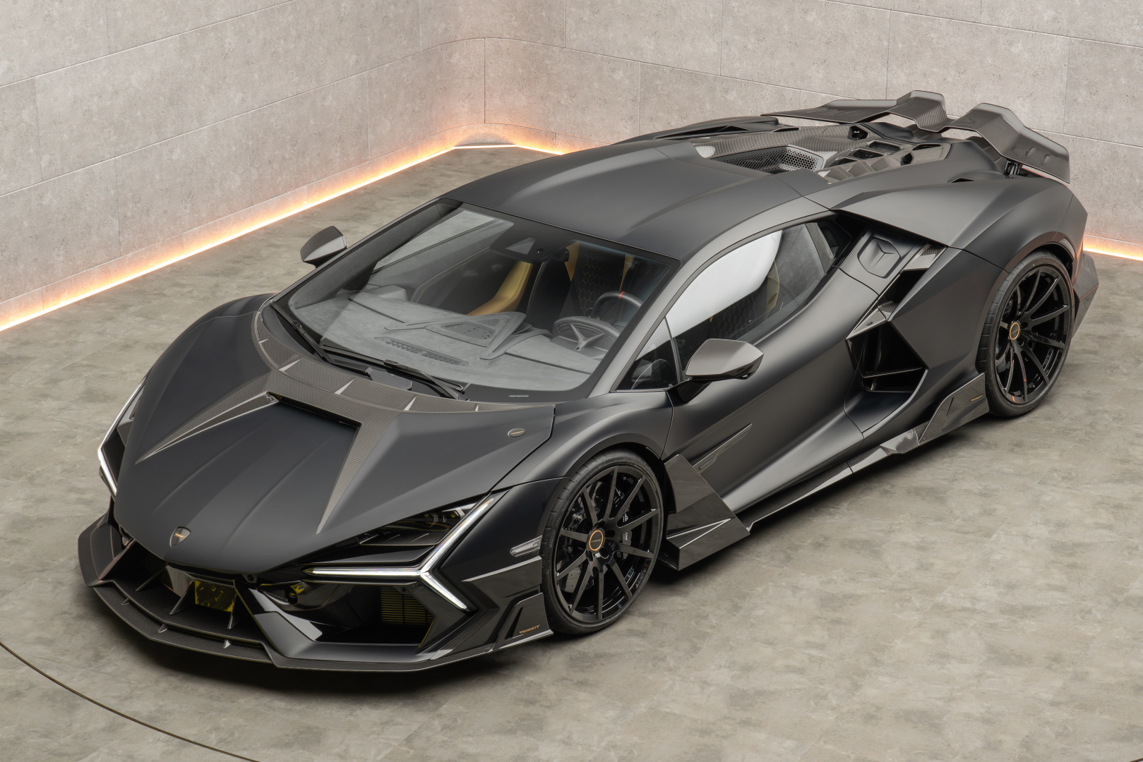SMALL_Lamborghini_Revuelto_by_MANSORY_28