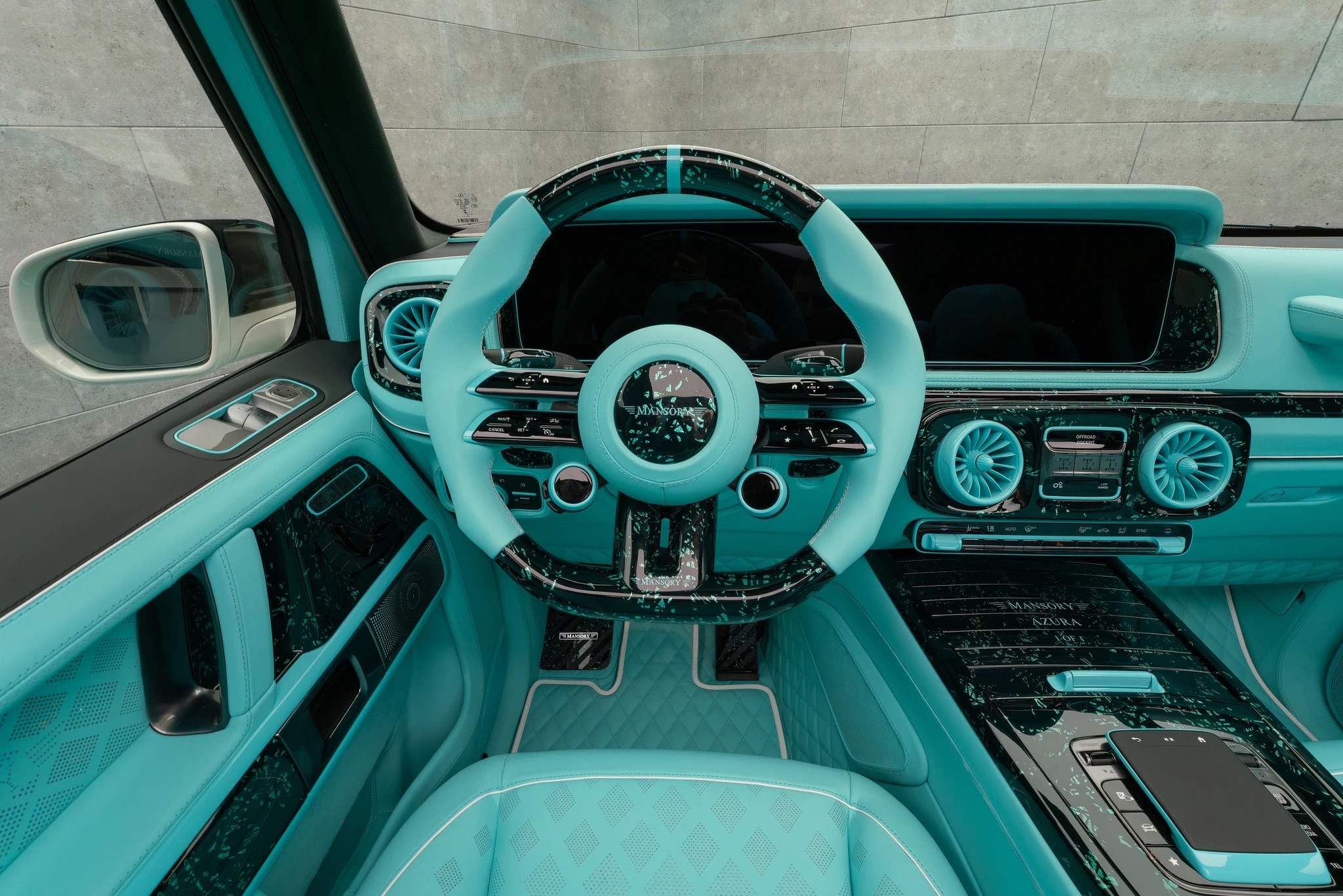 69fa4a28c35908b2ba62ba42_MANSORY_AZURA14