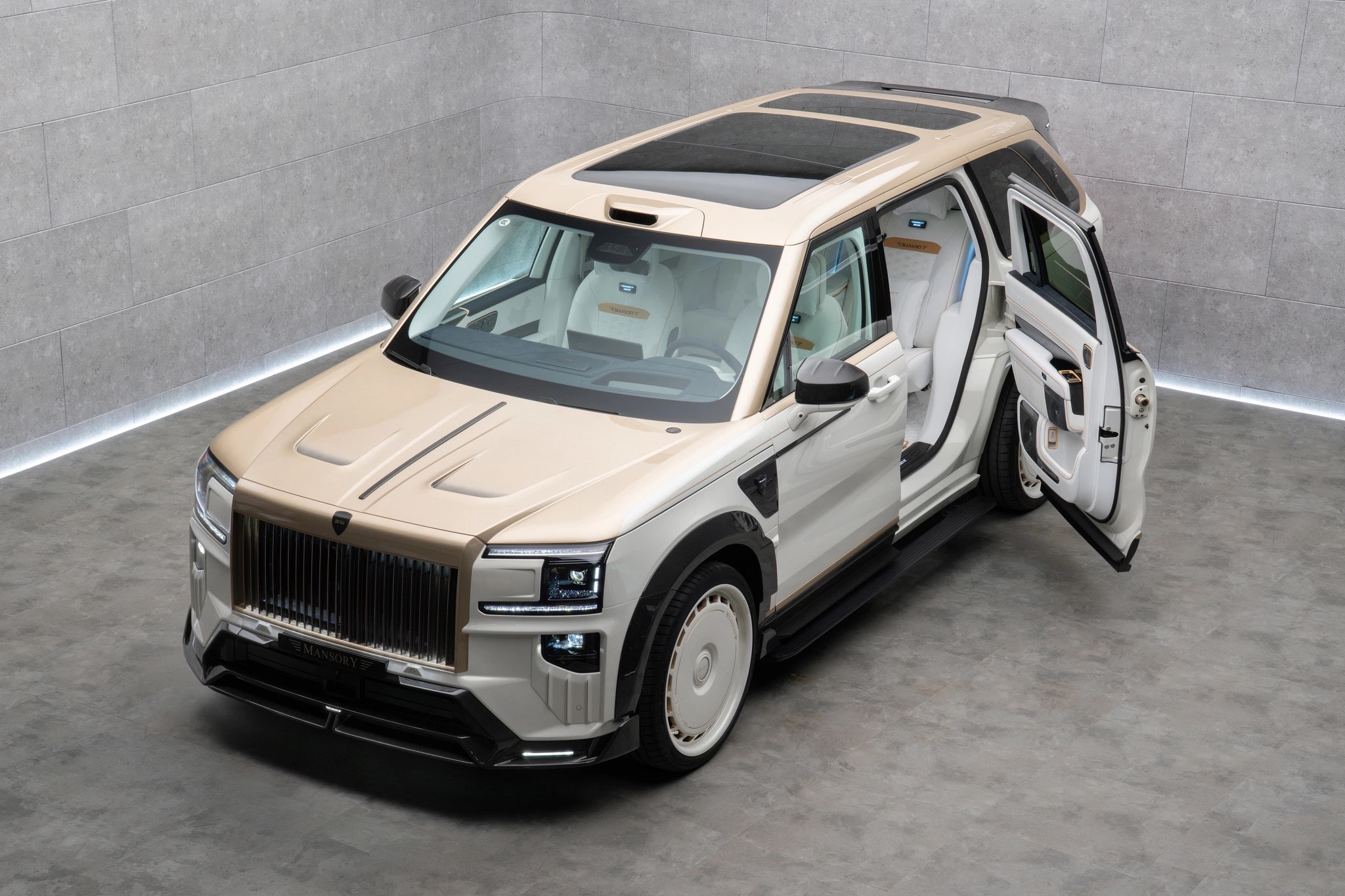 69ea37147efa6ace2a264440_Zeekr_9X_By_MANSORY_07