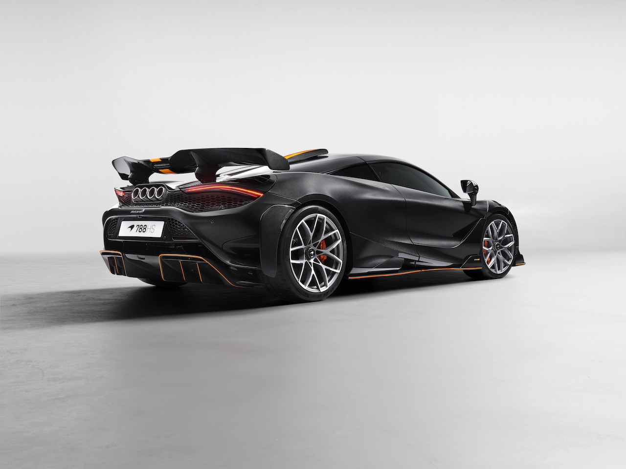 Original-18152-ns-mclaren-788hs-shot02-final