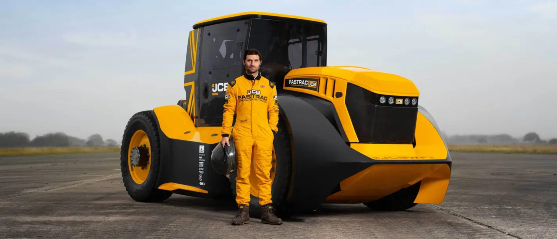 SMALL_guy-martin-worlds-fastest-tractor-driver