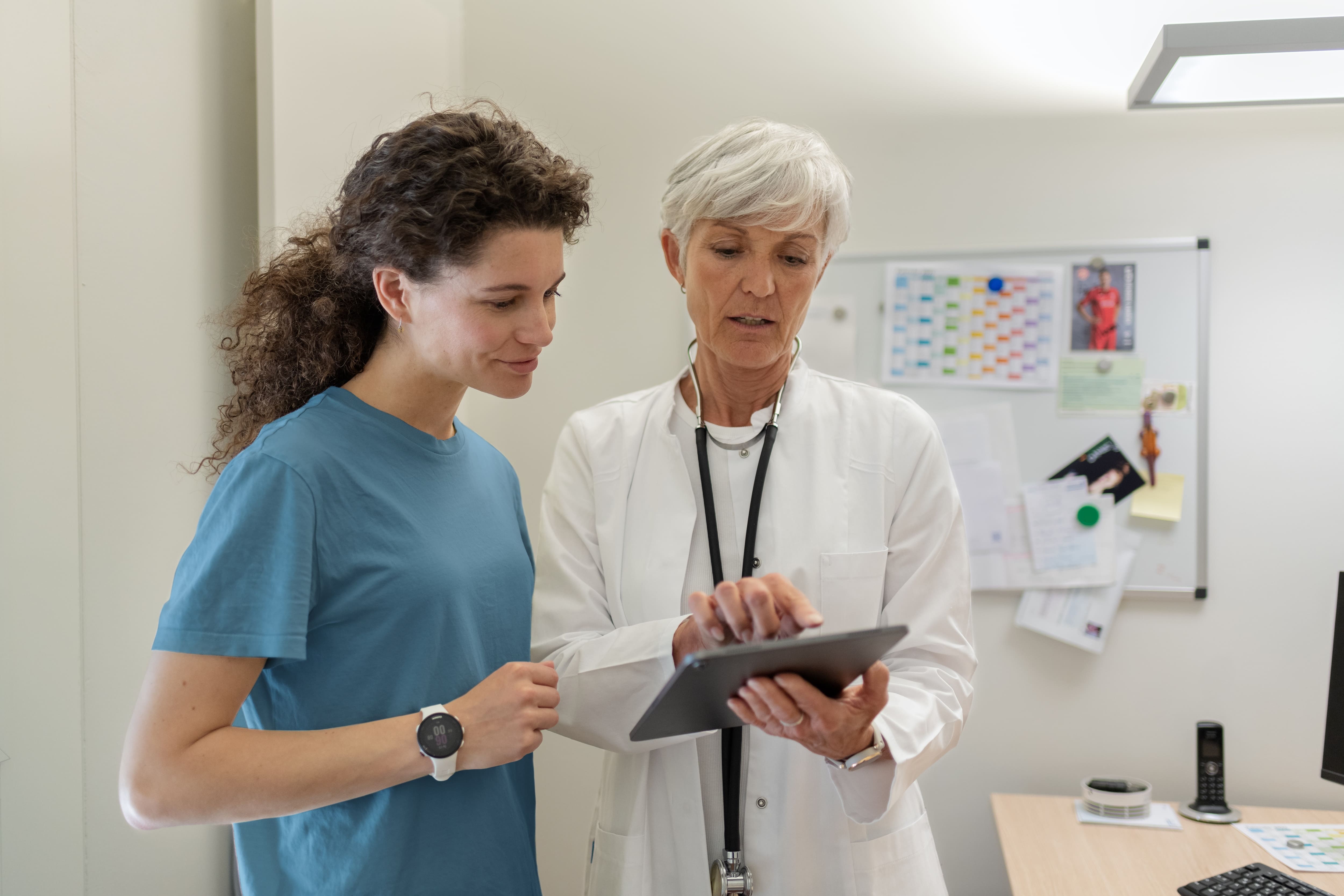 在智慧手錶的的協助下，糖尿病患者可化被動接受為主動管理，參與自身健康管理