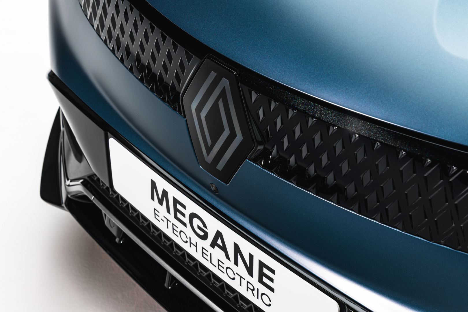 SMALL_23652-megane-studio-detailthomascortesi-12