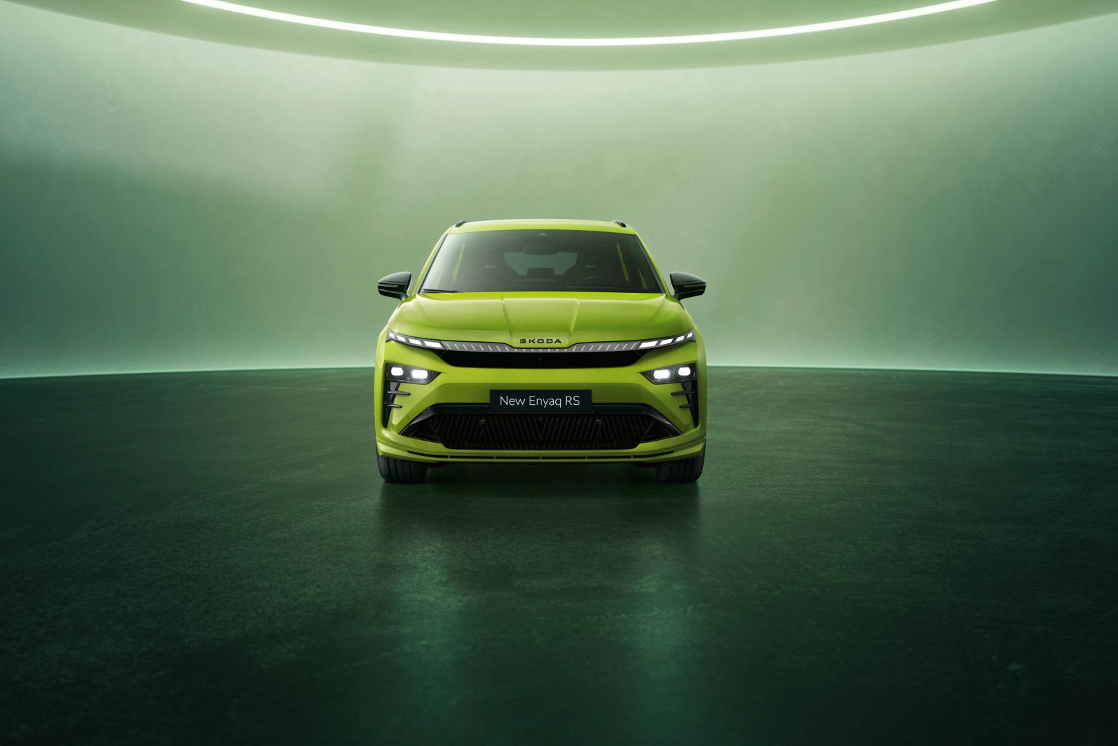SMALL_04_New_Skoda_Enyaq_RS