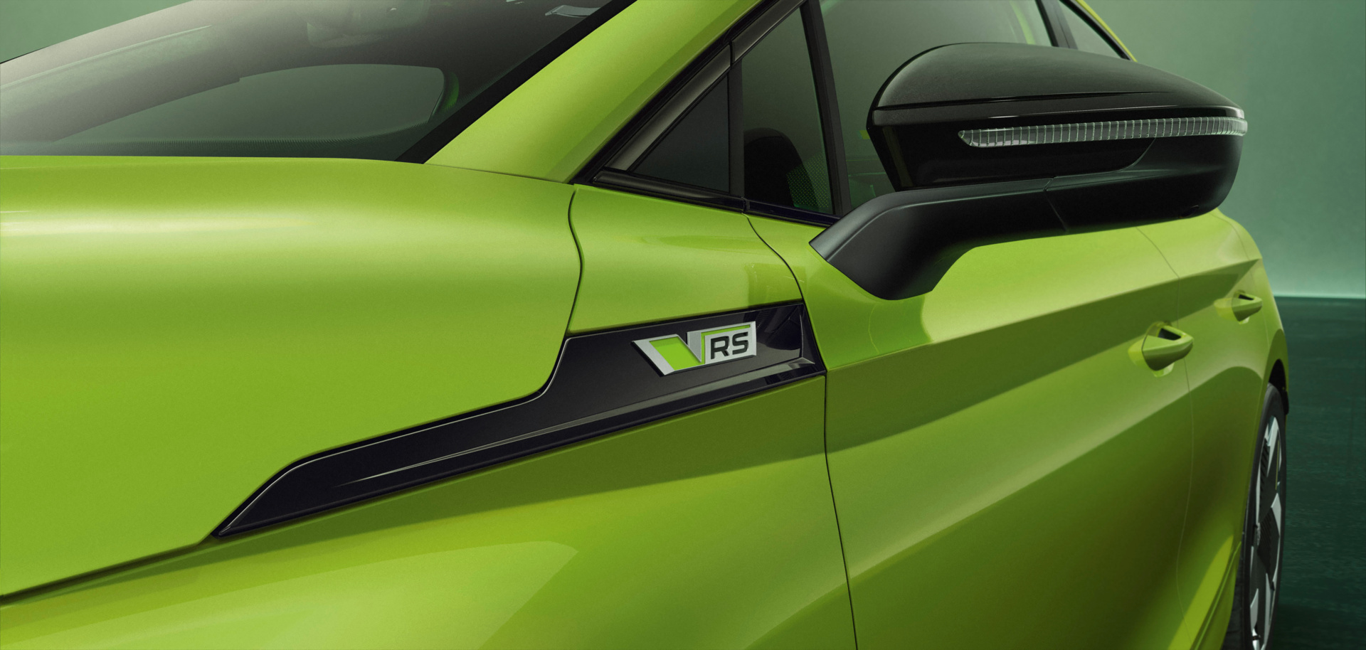 SMALL_06_New_Skoda_Enyaq_RS