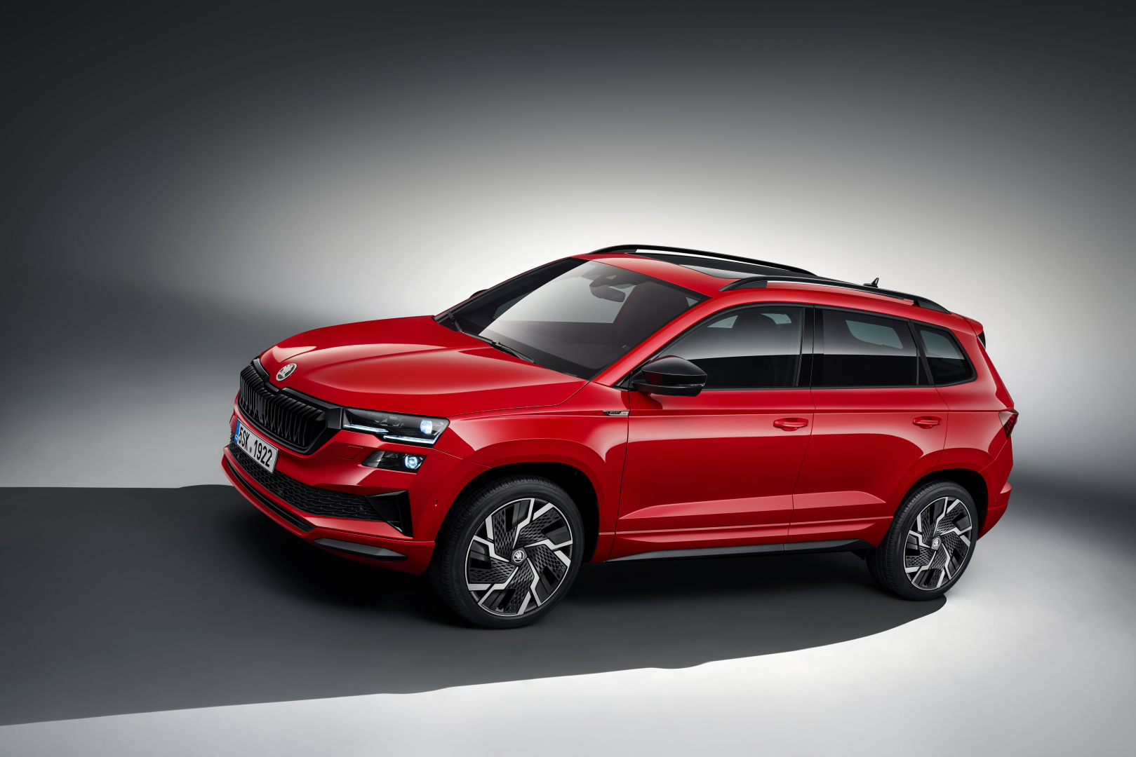 SMALL_39_SKODA_KAROQ_SPORTLINE