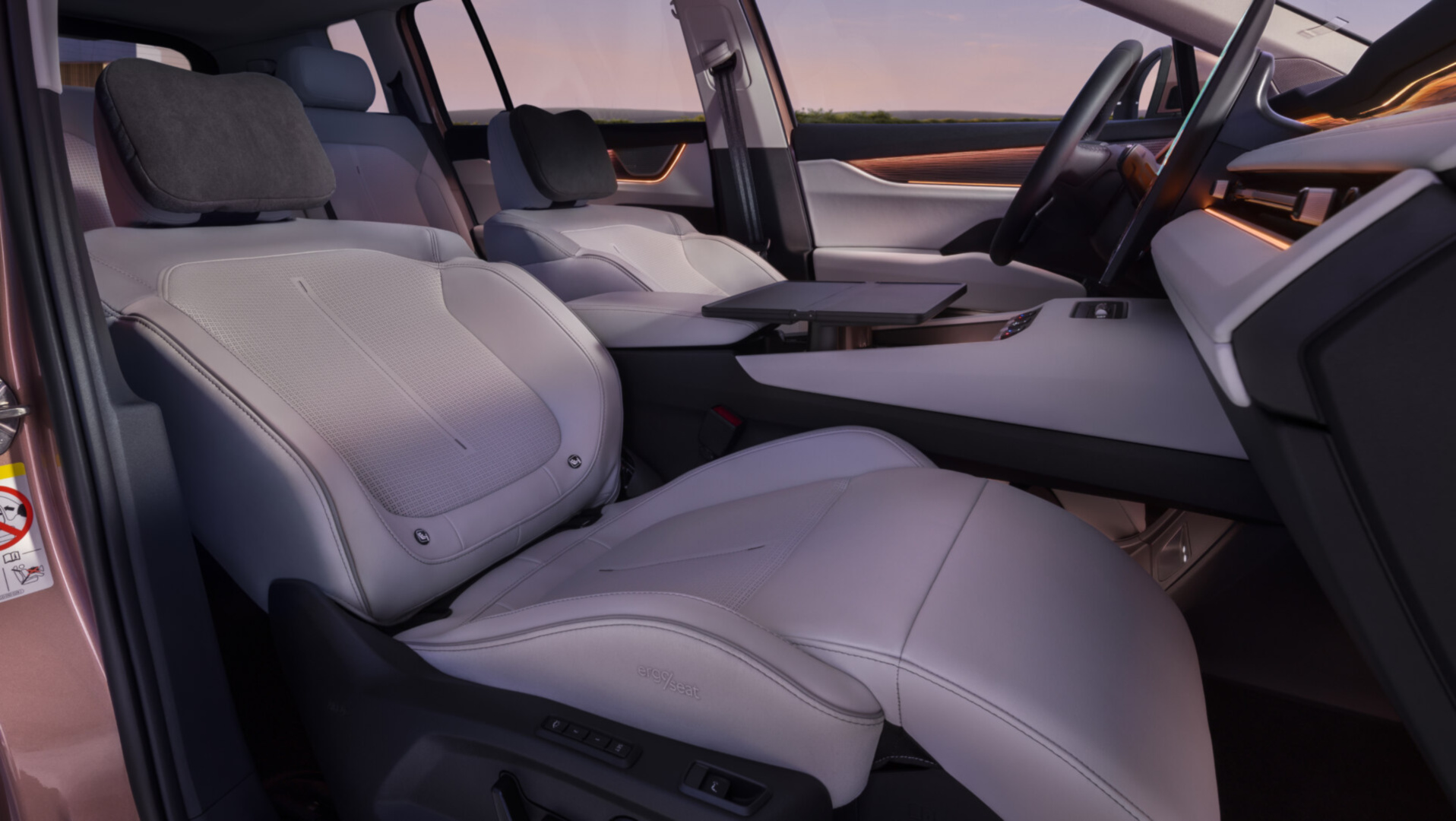 SMALL_Peaq_055_Relax_seat_399b0d13-e1786953004102-1920x1082