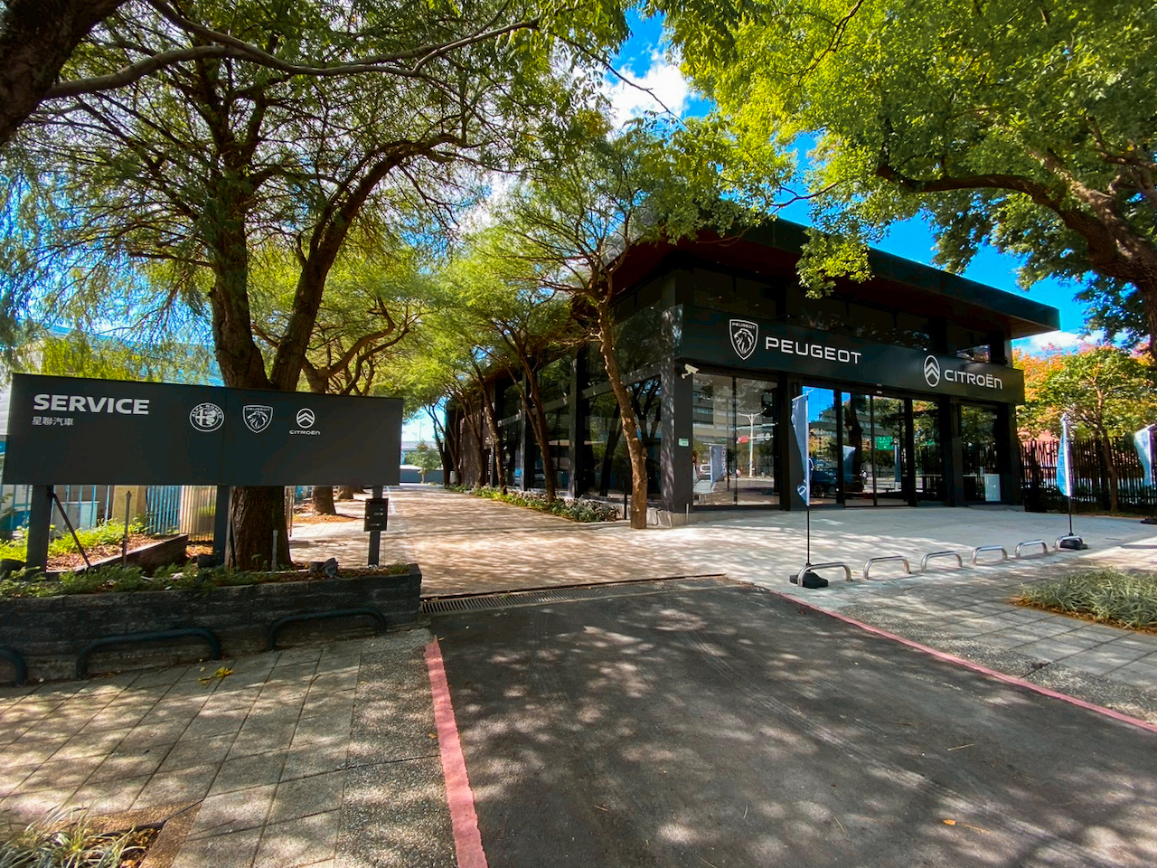 星聯汽車北投新車展示暨授權服務廠_02