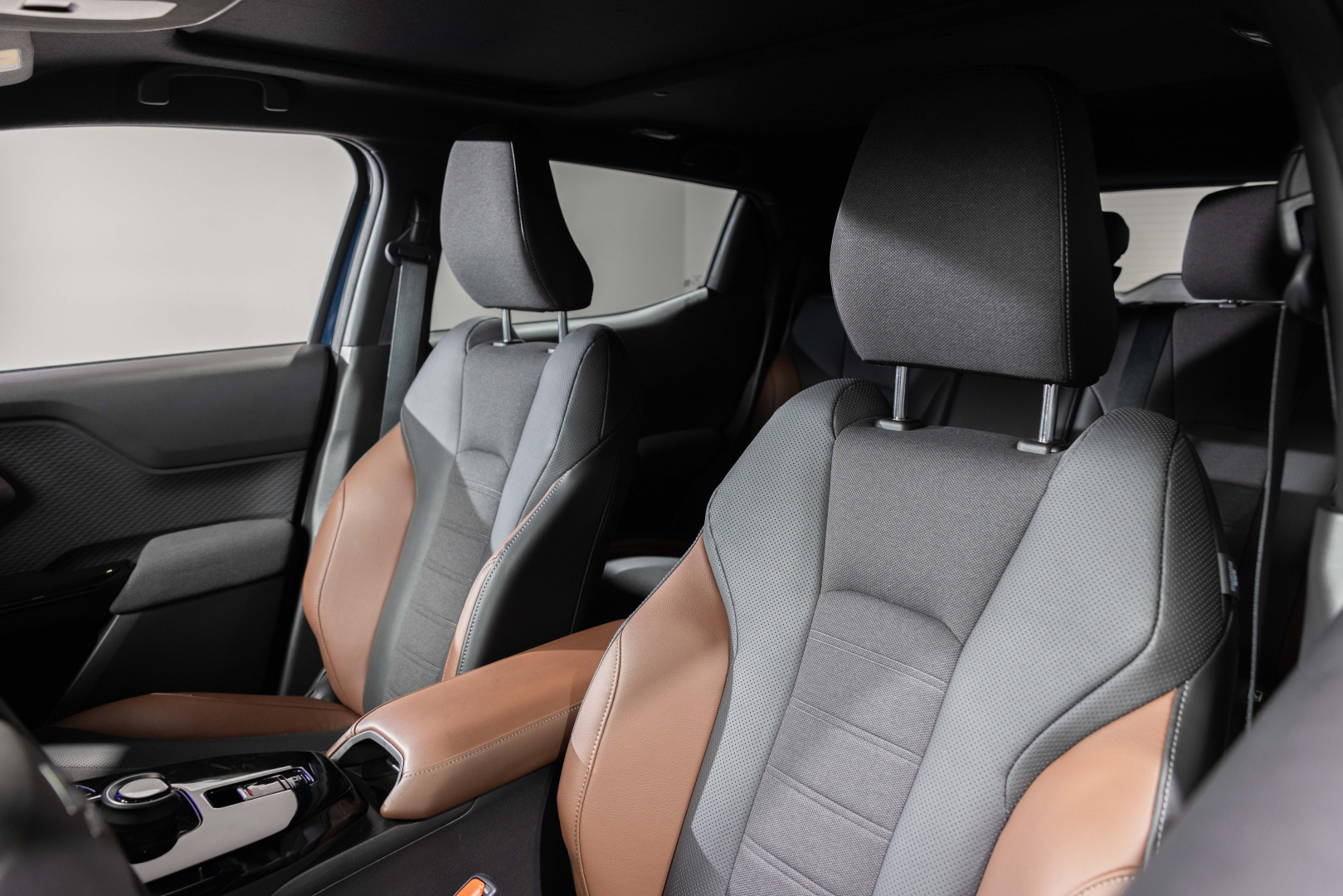 SMALL_20251230-180R0726