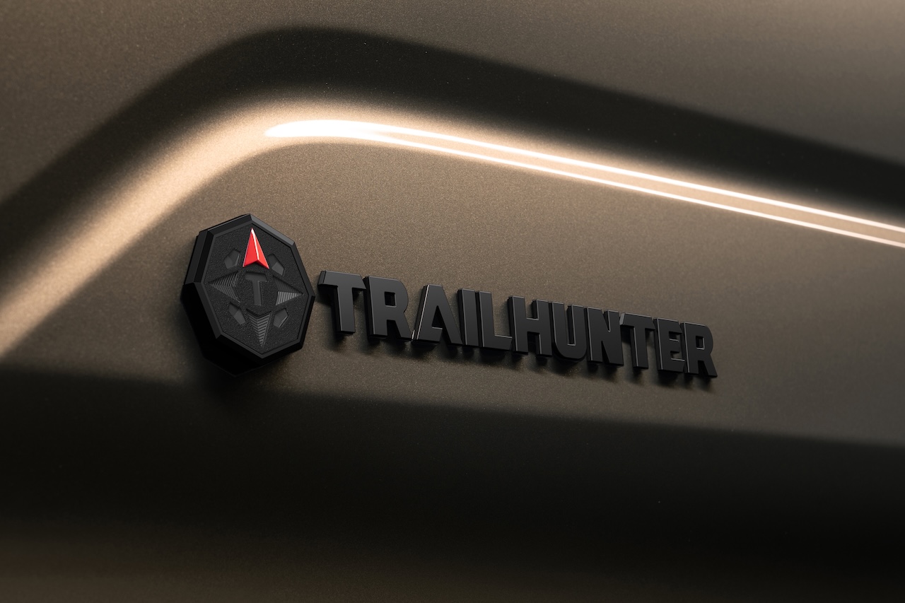 2026_Toyota_Tacoma_Trailhunter_Studio_007-1