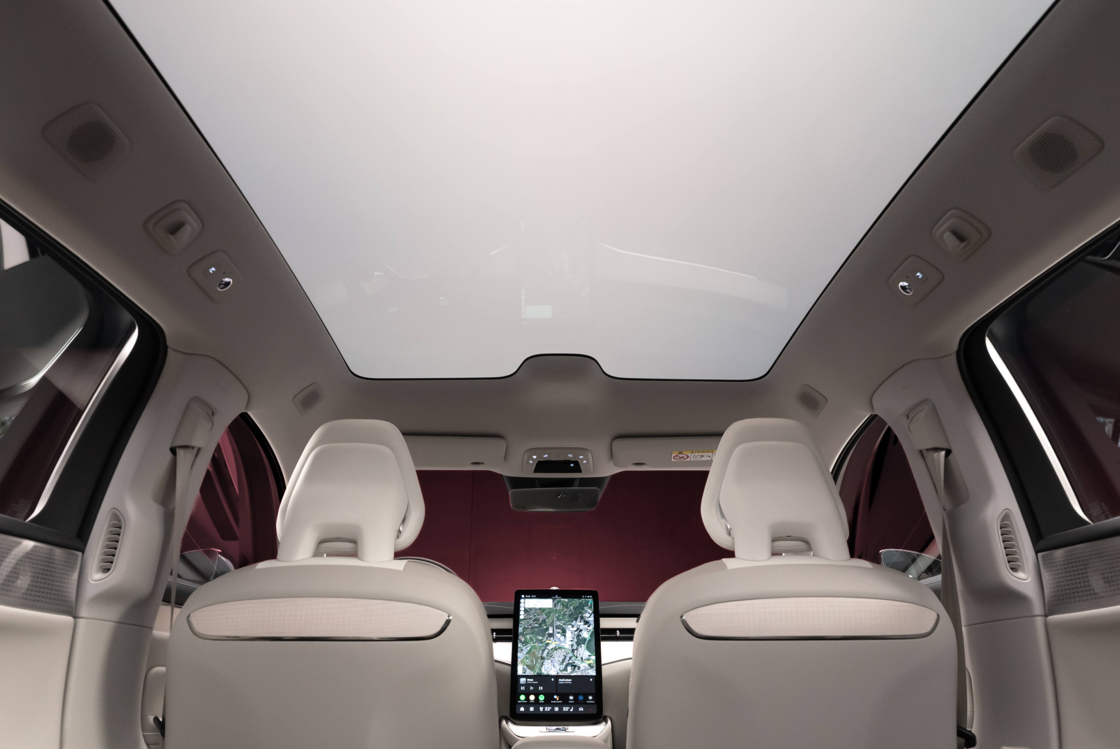 SMALL_342421_Volvo_ES90_Interior