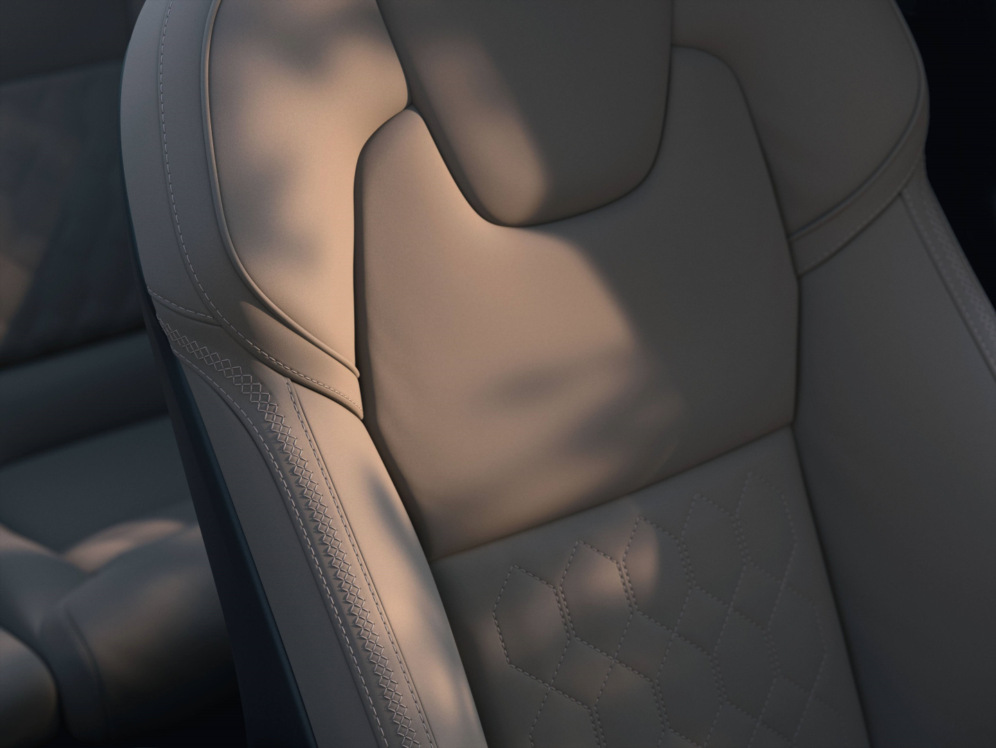 SMALL_340835_Refreshed_Volvo_XC60_interior