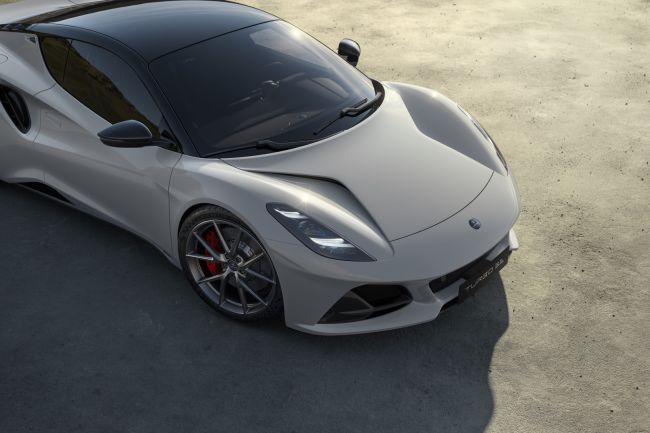 雄渾V6車型竟被擠下最強寶座？Lotus升級推出Emira Turbo SE車型