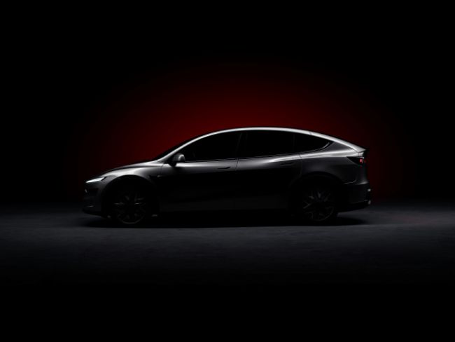 【長處過人，遙遙領先！中國Tesla發布長軸版Model Y L預告】