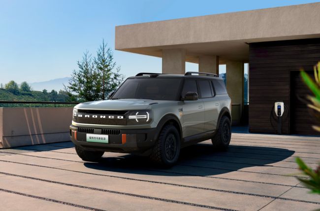 究竟是中國專屬 還是替全球迎接新改款？Ford Bronco增程與純電版 2025年底登場
