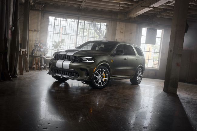 【HEMI V8引擎續命！Dodge Durango SRT Hellcat Jailbreak破局重生】