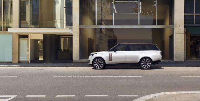 RANGE ROVER 邁入傳奇 55 週年 舉辦「RANGE ROVER SHOWCASE」展演首次來台初代經典原型車 一場經典與現代的對話即將展開v