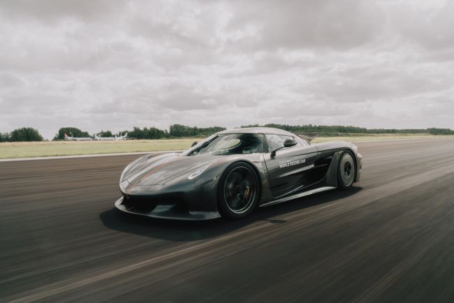再度力壓電動超跑寫下新世界紀錄 Koenigsegg Jesko Absolut成功以25.21秒完成0-400-0km/h連續加減速測時