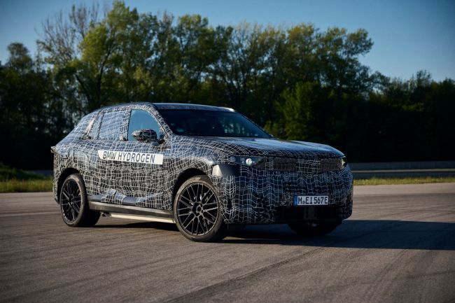 BMW首款氫燃料電池車款iX5 Hydrogen確認投入量產