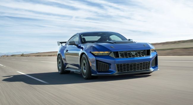 【還認為Mustang Dark Horse不夠滿足？機械增壓版Dark Horse SC一直增壓一直爽！】