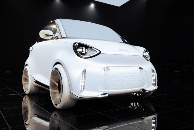 既然夠聰明 小小的品牌也能作大大的夢 smart#6轎跑、新smart#2北京車展登場