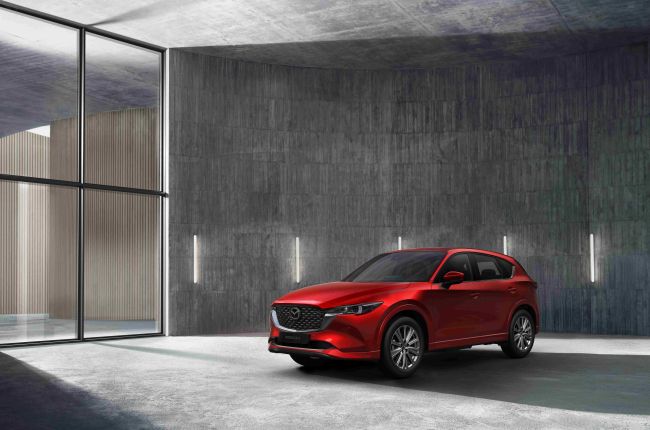 逾全球 5 百萬車主肯定 MAZDA CX-5 絕響臻藏方案五月啟動 從容典藏凝鍊之作 入主享最高 129.9 萬元全額分期 0 利率