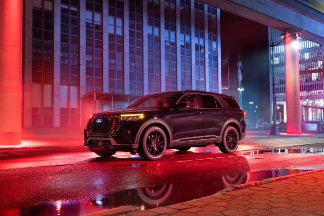 黝黑性能魅力 Ford Explorer ST Sinister Package 是否也能來台灣呢？