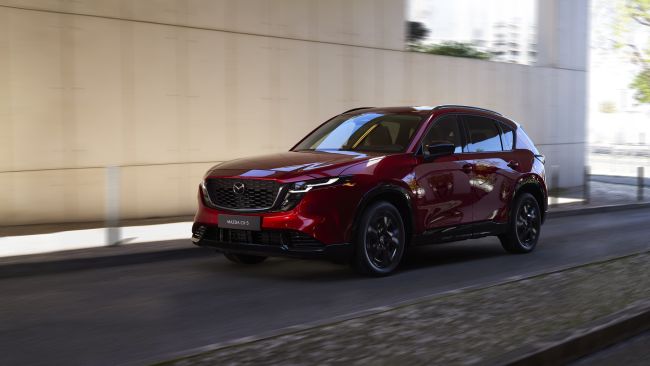 感謝逾 6.9 萬名車主信賴同行    MAZDA CX-5 在台寫下精彩世代篇章 廣島工藝底蘊淬鍊     ALL-NEW MAZDA CX-5 7 月 28 日啟動預售