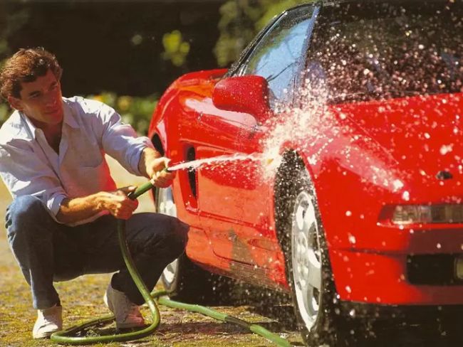 以超11億台幣拍賣出McLaren F1 GTR和Ferrari Luce後 傳奇車神Senna的Honda NSX也將登上10月RM蘇富比拍賣會