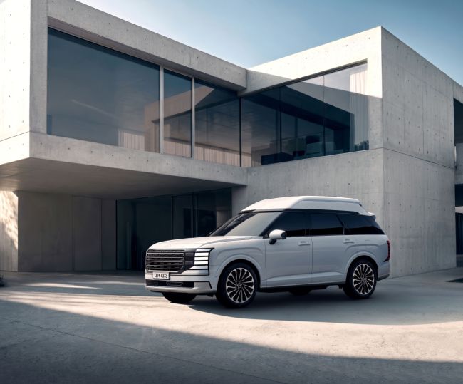 Hyundai驚喜推出Palisade墨黑、XRT越野休閒與高頂版車型