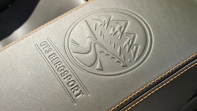 【史上最輕保時捷有望重回公路？Porsche 911 GT3 Bergsport挾極致輕量化始祖之名9/1正式回歸！】