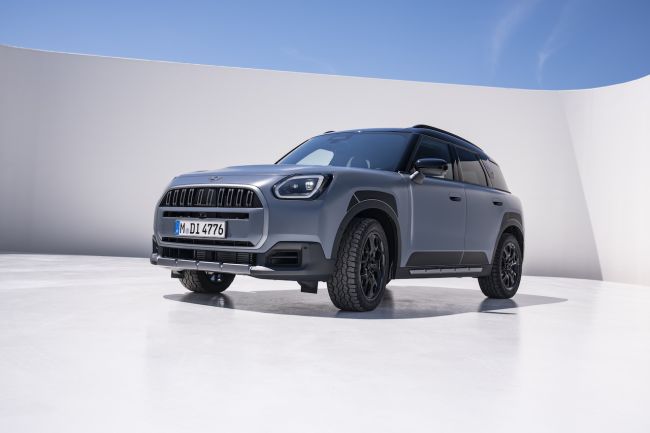 【懸吊加長15mm的越野特化版MINI Countryman Untamed Edition 展現英倫紳士的搖滾Off-road新面貌！】
