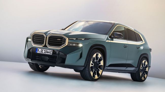 V8混合動力結合新世代大膽設計 BMW XM豪氣登場
