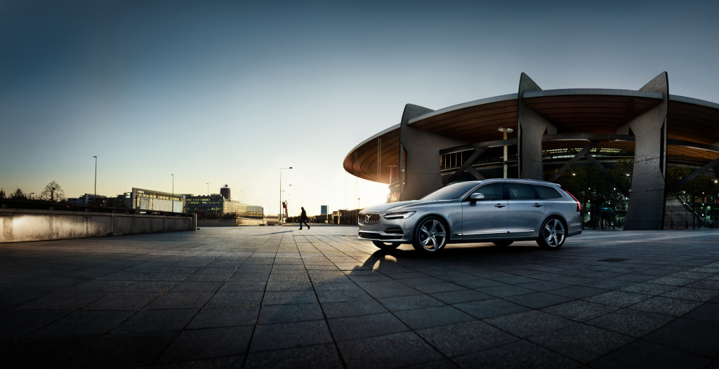 劲旅 volvo v90 v90 cross country 淬鍊一甲子的「旅行车先驱」